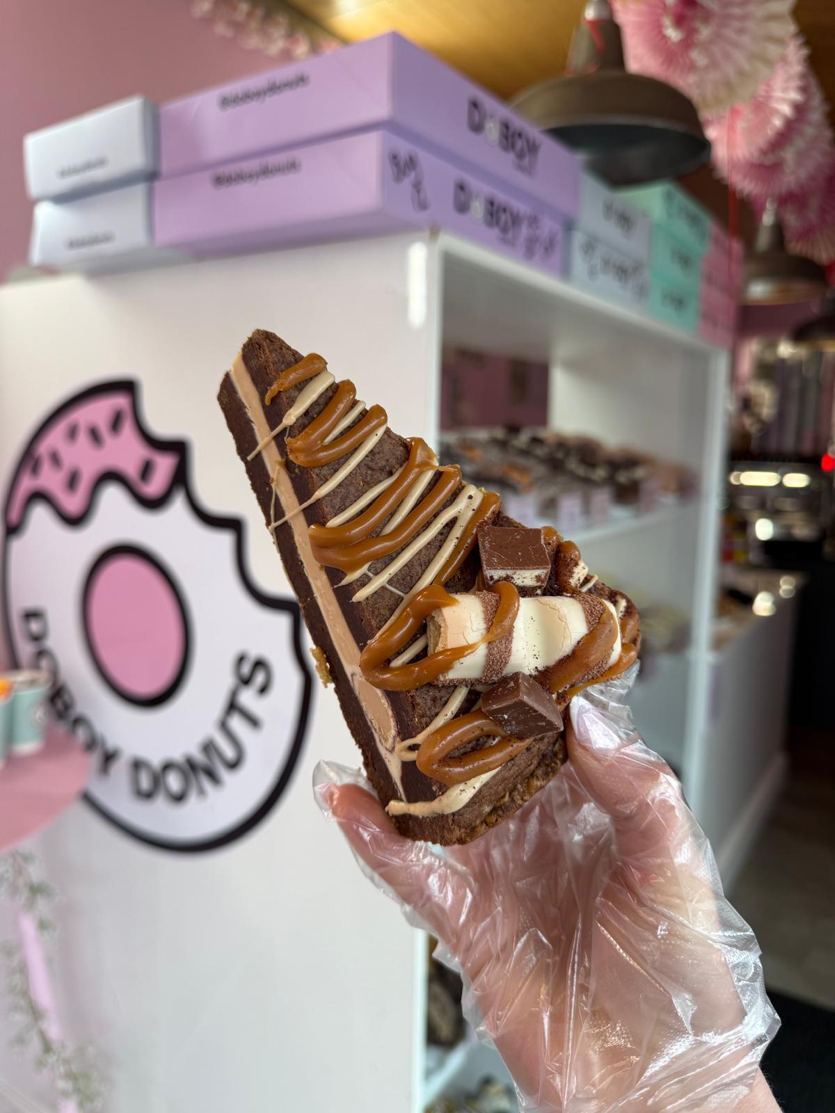 Kinder Bueno Cookie Pie